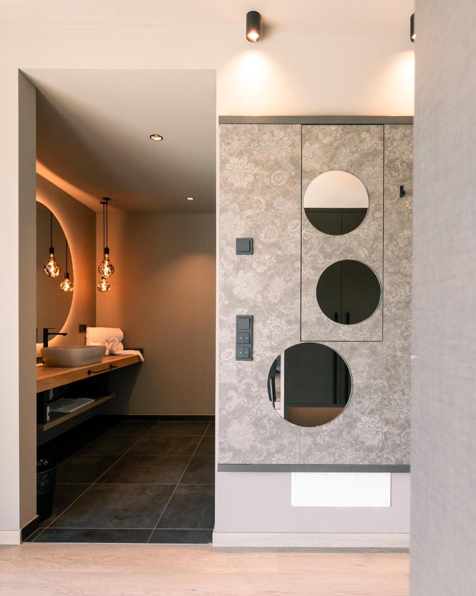 Belia Lofts - Adults Only - Apartments アッピアーノ・スッラ・ストラーダ・デル・ヴィーノ エクステリア 写真