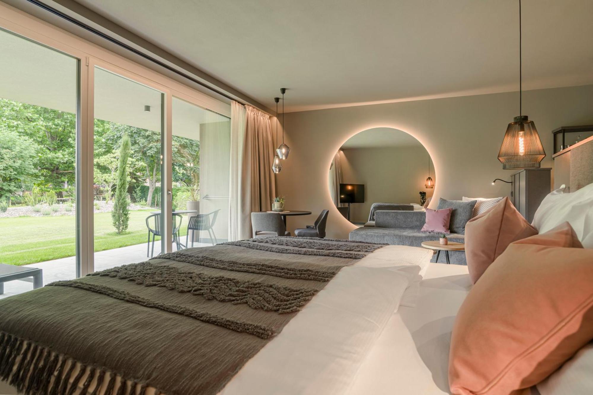 Belia Lofts - Adults Only - Apartments アッピアーノ・スッラ・ストラーダ・デル・ヴィーノ エクステリア 写真