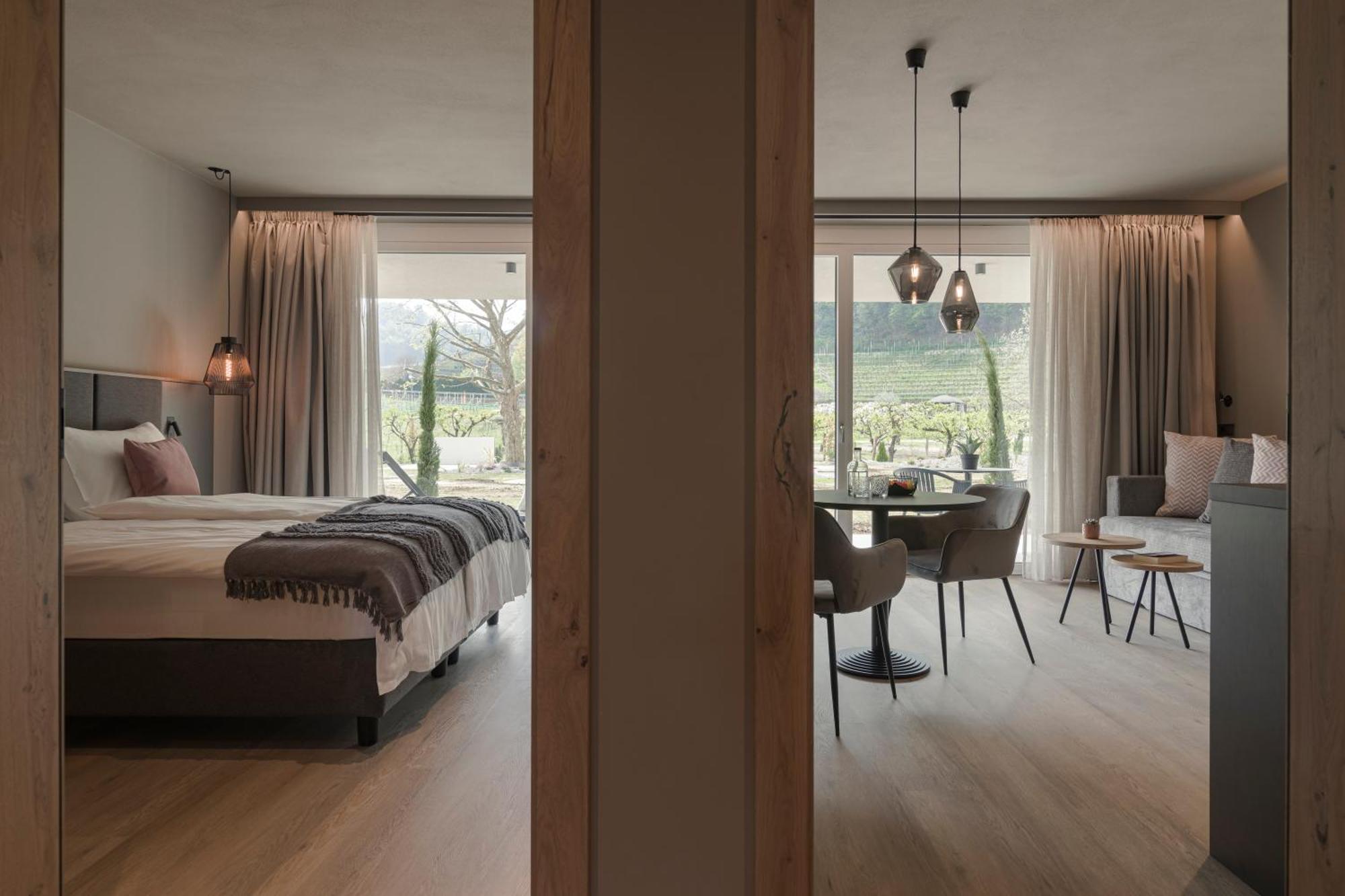 Belia Lofts - Adults Only - Apartments アッピアーノ・スッラ・ストラーダ・デル・ヴィーノ エクステリア 写真