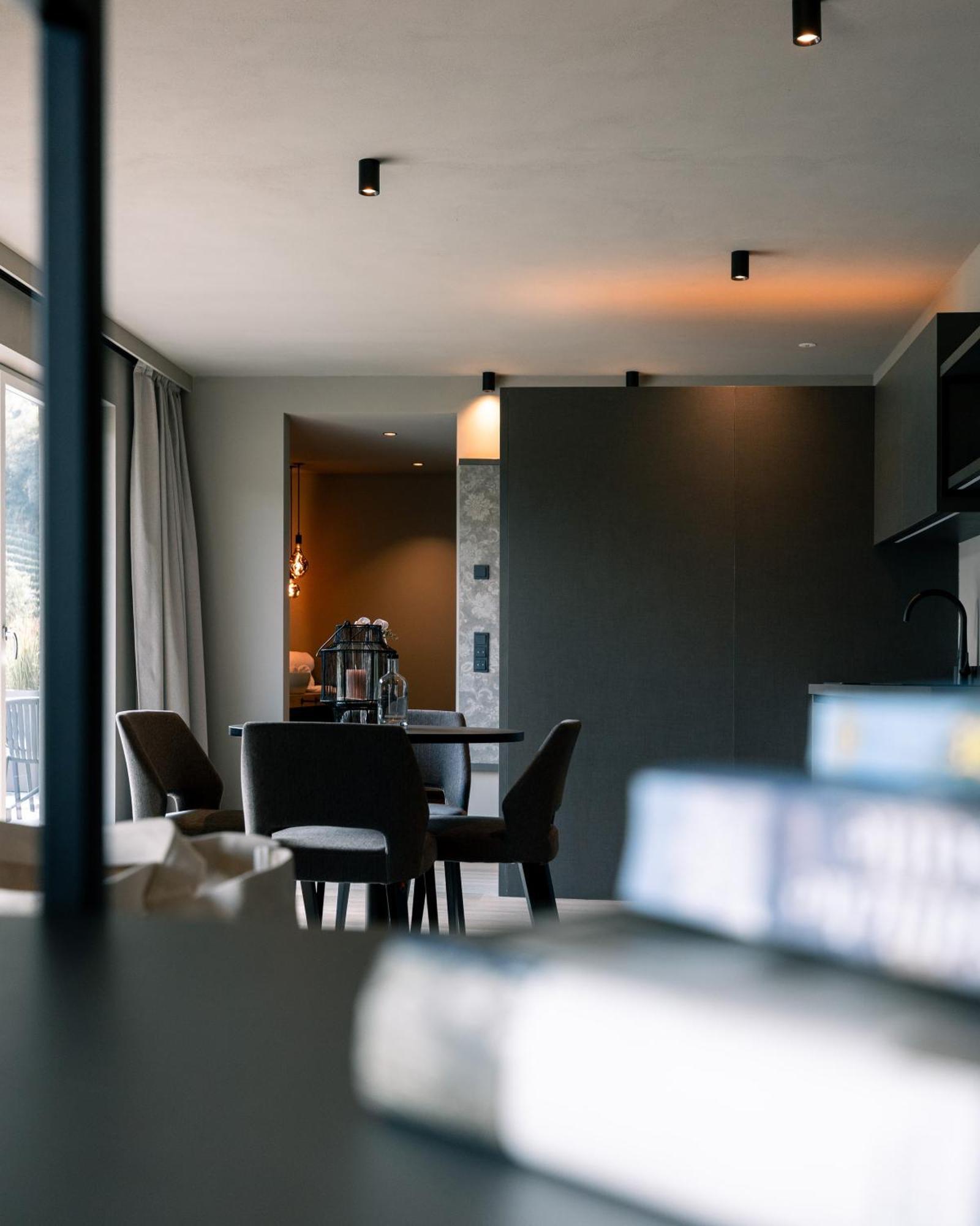 Belia Lofts - Adults Only - Apartments アッピアーノ・スッラ・ストラーダ・デル・ヴィーノ エクステリア 写真